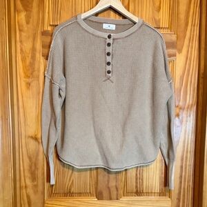 Urban Daizy Women’s Waffle Knit Tan Henley Shirt